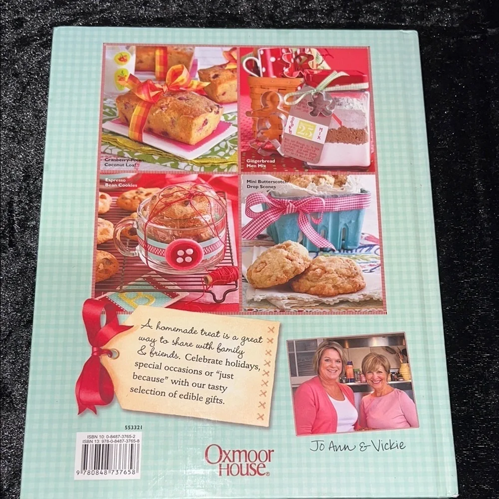 Goose Berry Patch Kitchen Cookbook Collection - Picture 4 of 10